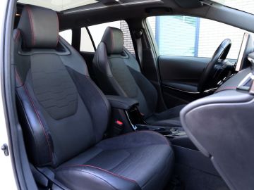 Toyota Corolla Touring Sports